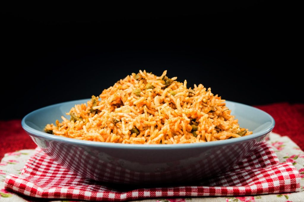 Arroz con cebolla caramelizada