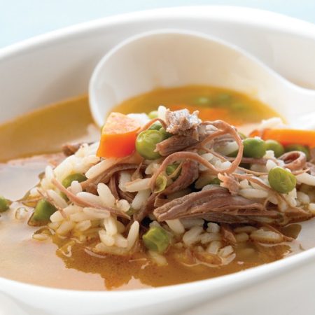 Caldo de res con arroz