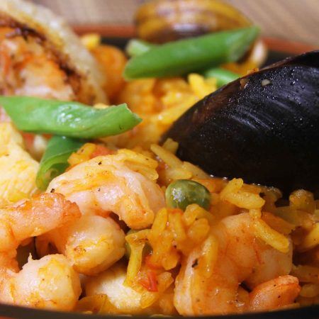 Arroz frito con camarones