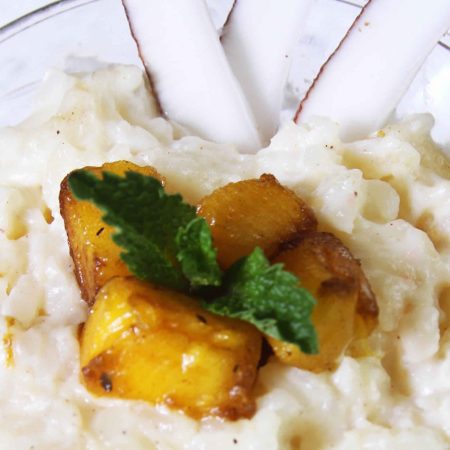 Arroz con leche de coco y mango